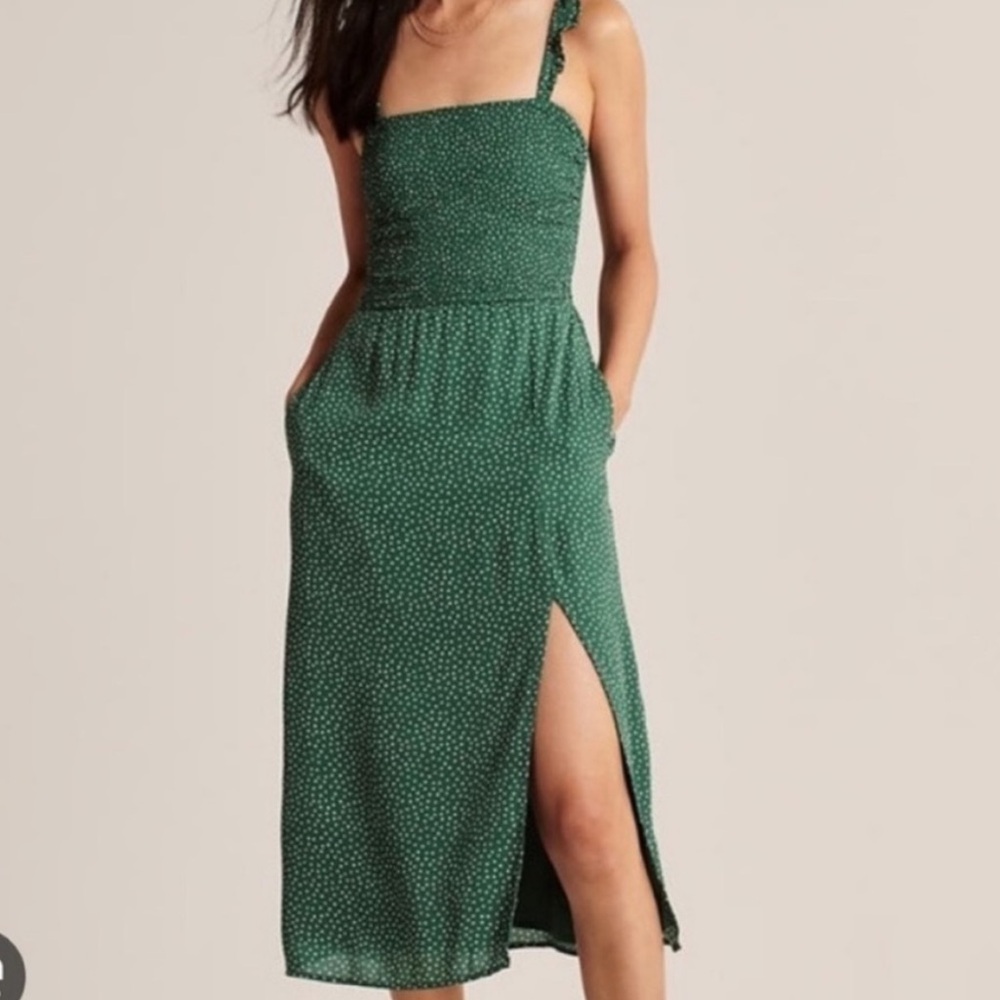 Abercrombie & Fitch Polka Dot Smocked Midi Dress